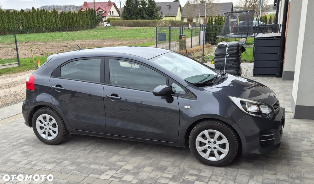 Kia Rio 1.1 crdi M - 3