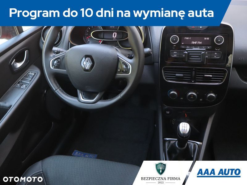 Renault Clio - 8