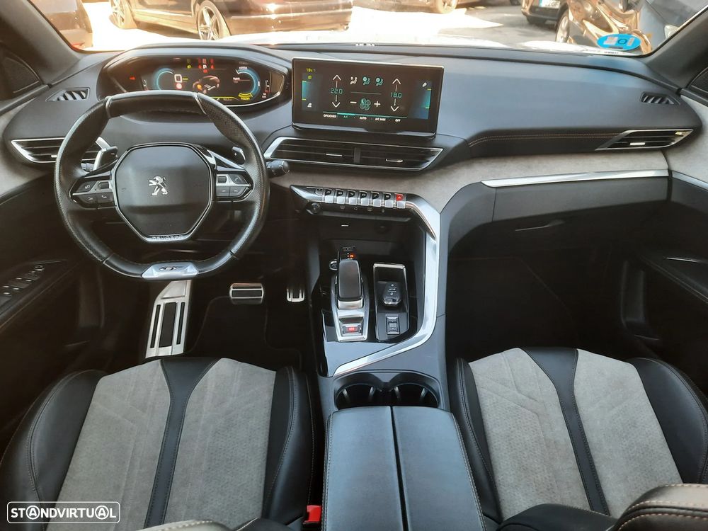 Peugeot 3008 1.6 Hybrid GT Pack e-EAT8 - 41