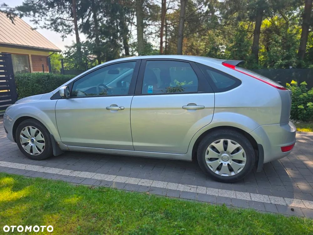 Ford Focus 1.6 TDCi Ambiente - 5