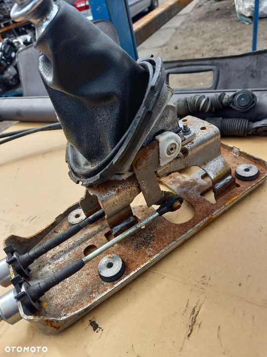 Chrysler Sebring (JS) Lewarek zmiany biegów / górny 8031055J - 3