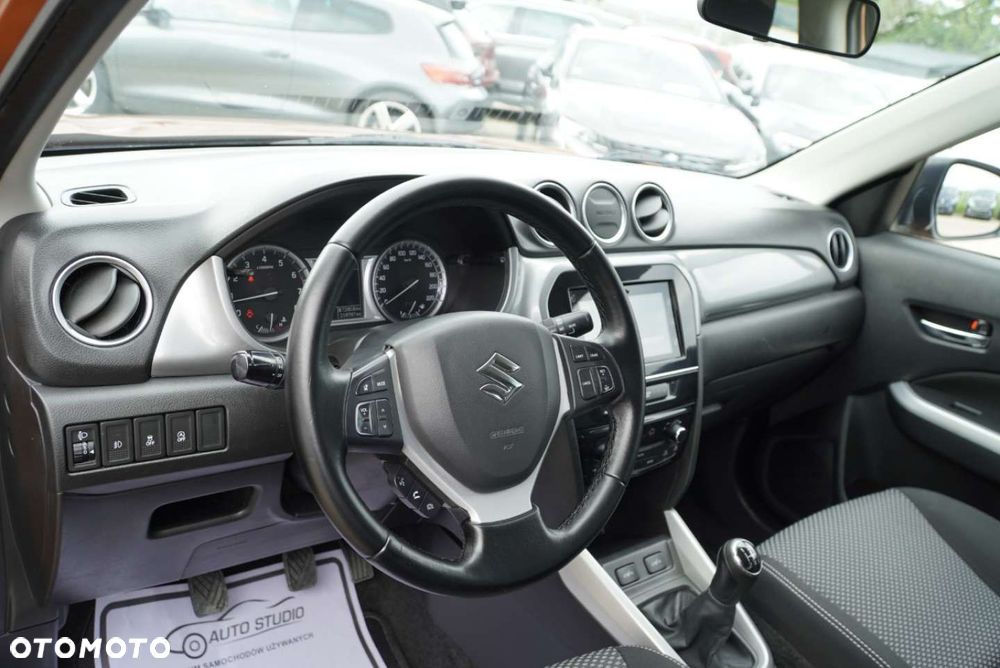 Suzuki Vitara 1.6 (4x2) Comfort - 11