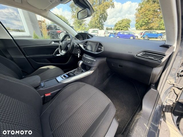 Peugeot 308 BlueHDi 130 EAT6 Stop & Start Active - 8