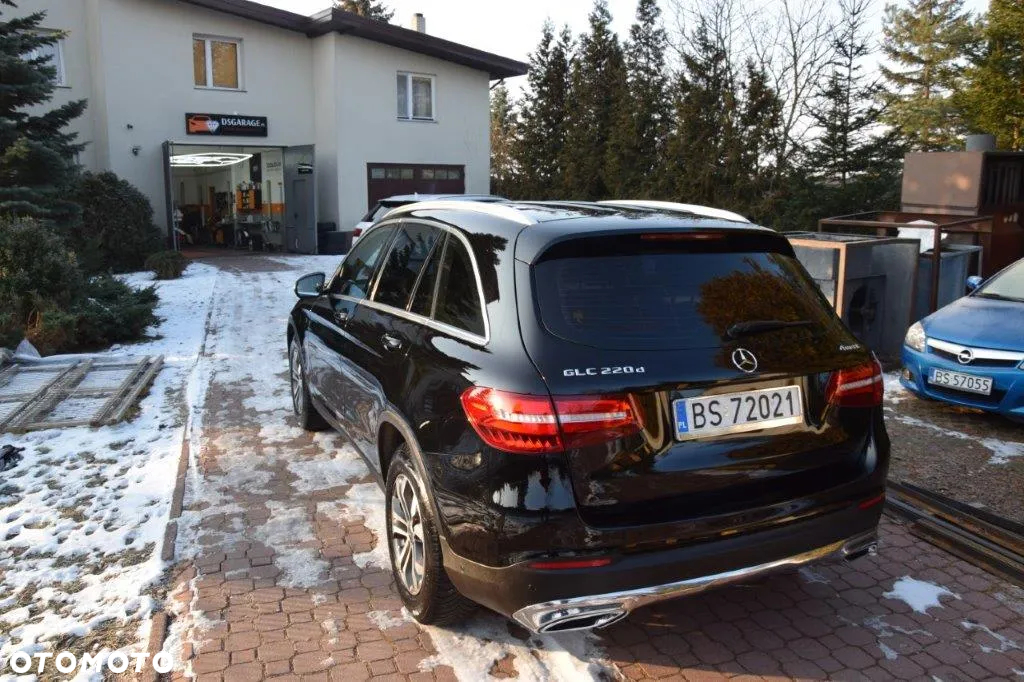 Mercedes-Benz GLC - 12
