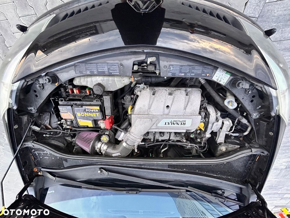 Renault Clio 2.0 16V Sport - 10