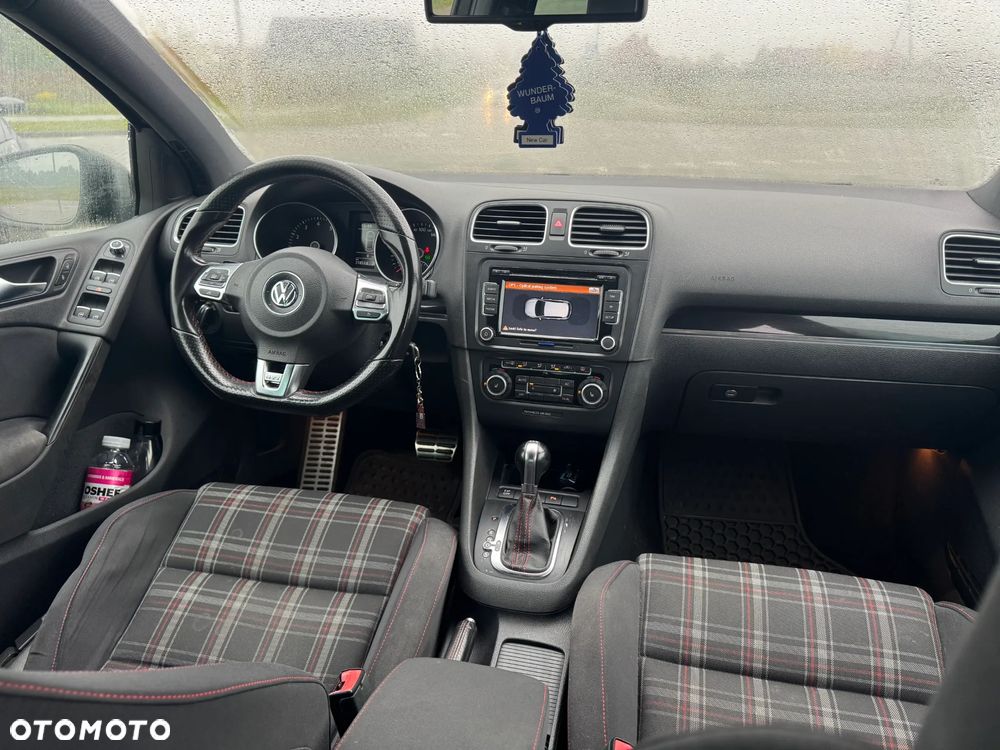 Volkswagen Golf VI 2.0 TSI GTI DSG - 8