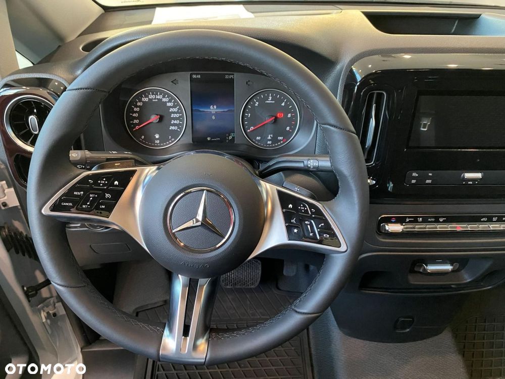 Mercedes-Benz Vito - 9