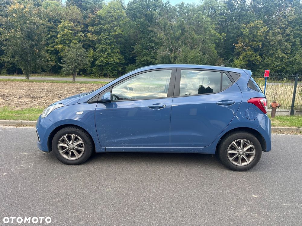 Hyundai i10 1.0 YES Gold - 11