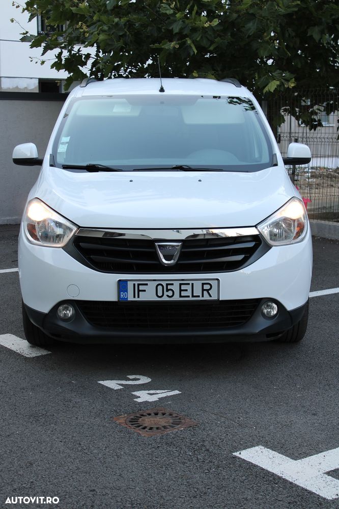 Dacia Lodgy 1.5 dCi 90 CP Laureate - 2