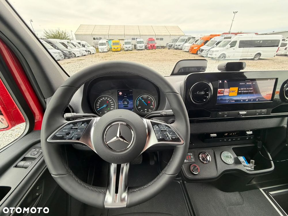 Mercedes-Benz eSprinter - 27