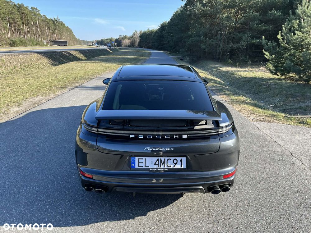 Porsche Panamera - 7