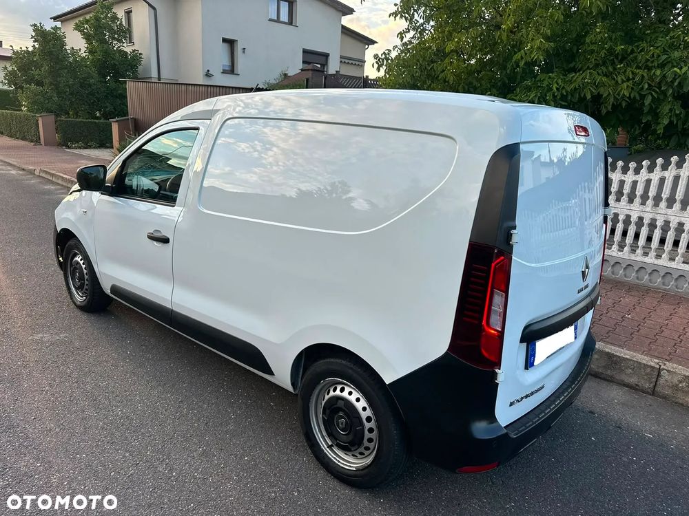 Renault Express _ Tylko 88.000km ! _ 1.5 BleuDCI 95KM _ 2021 Rok - 6