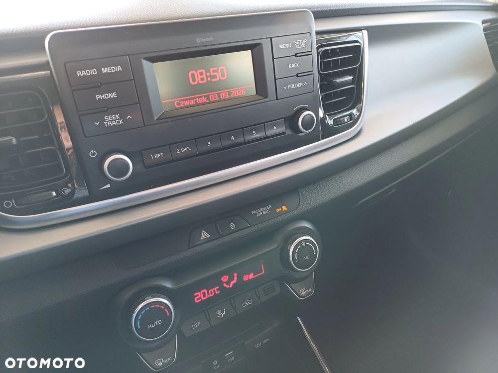Kia Rio 1.4 M - 18