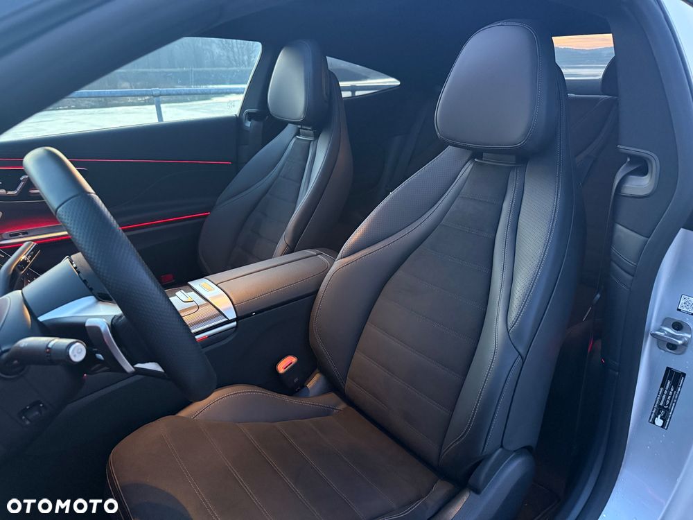 Mercedes-Benz CLE 300 e 9G-TRONIC Edition AMG Line - 31