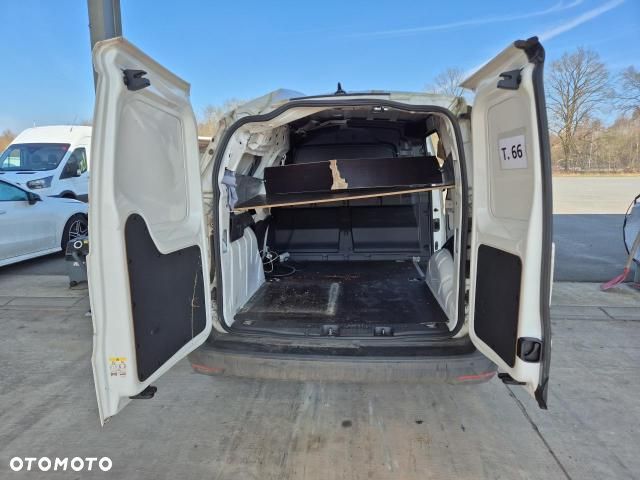 Volkswagen Caddy - 9