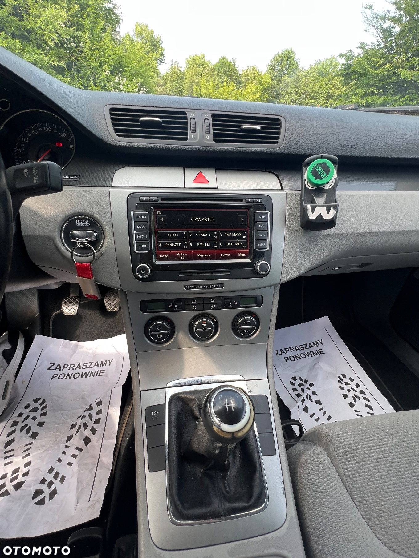 Volkswagen Passat 1.9 TDI Comfortline - 26