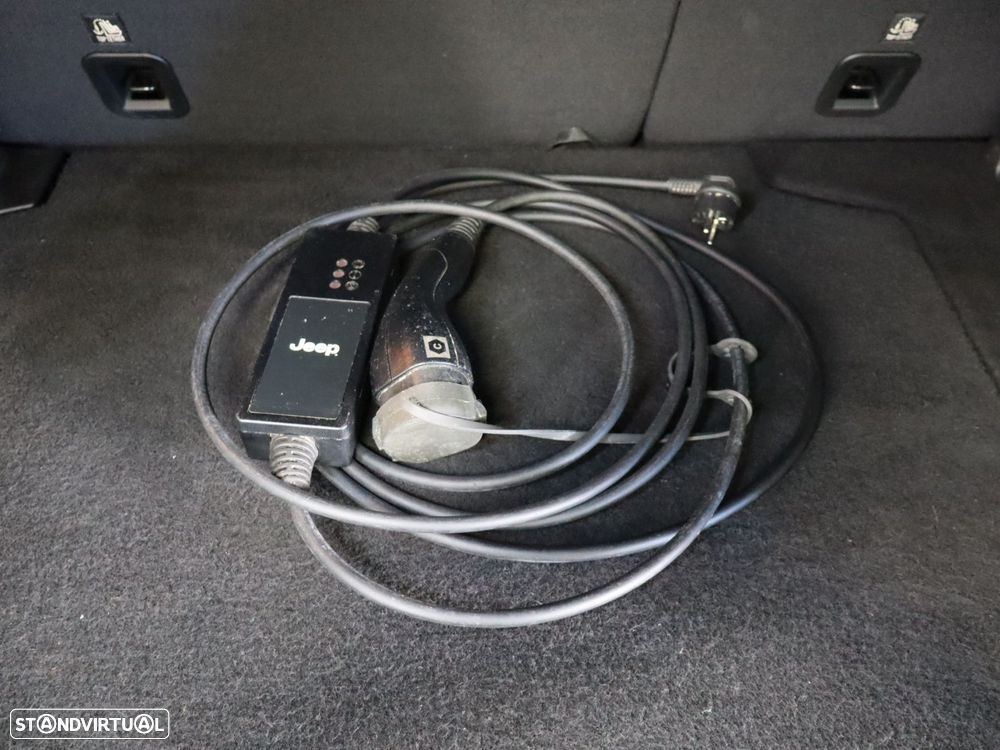 Jeep Renegade 1.3 TG Limited - 8