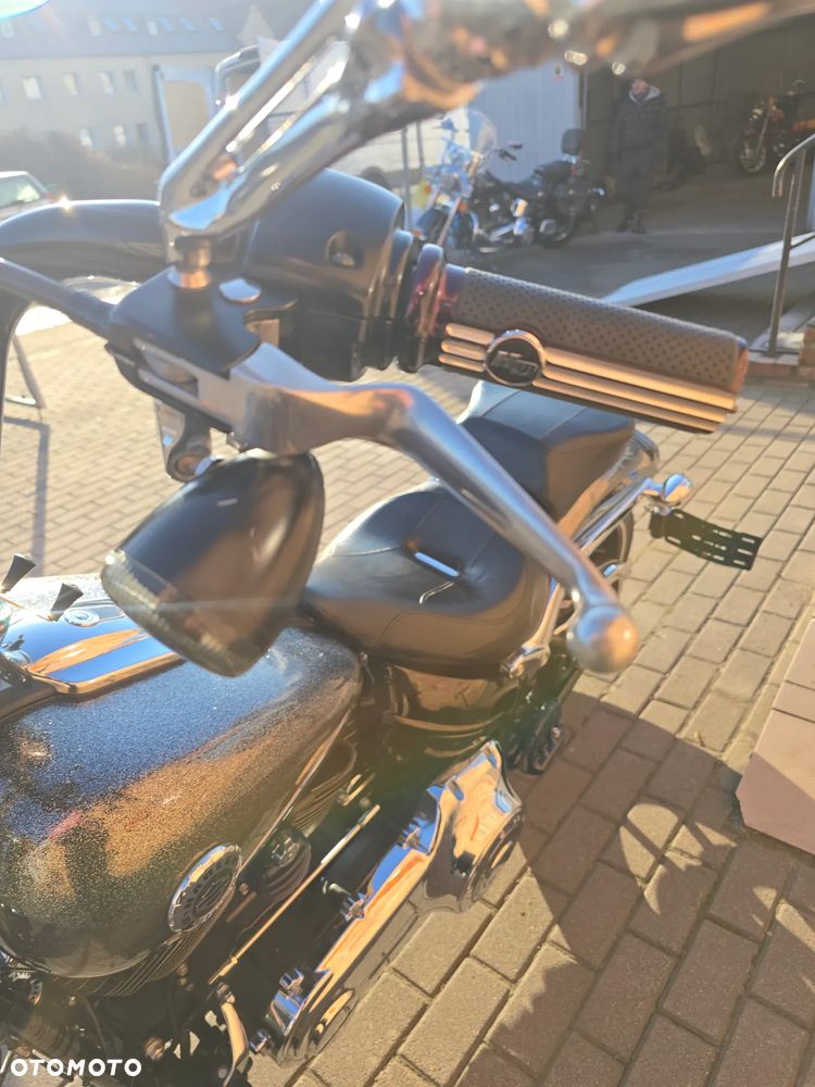 Harley-Davidson FXSB Breakout - 17