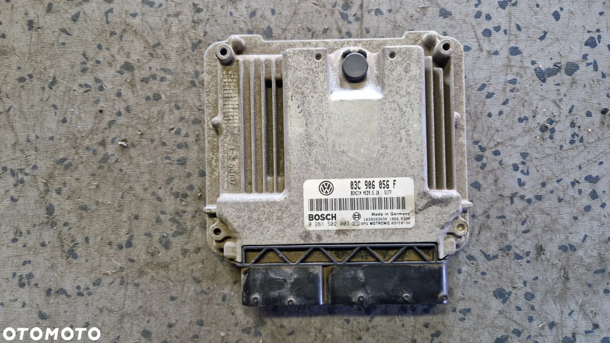 VOLKSWAGEN TOURAN I 1,6 FSI STEROWNIK SILNIKA 03C906056F - 1