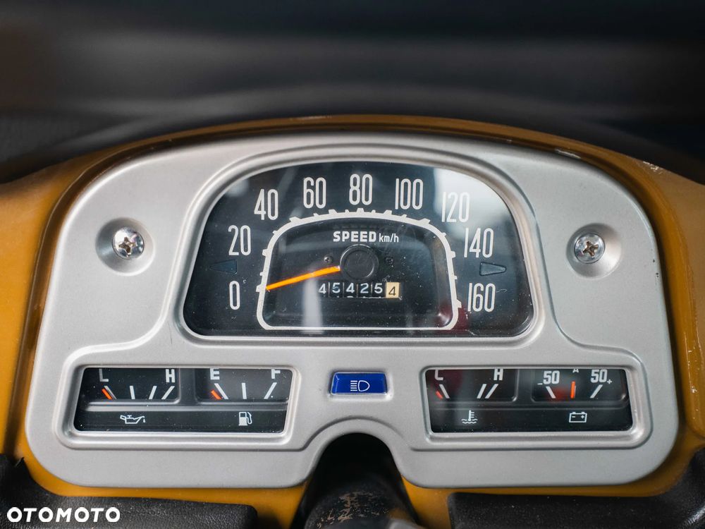 Toyota Land Cruiser - 25