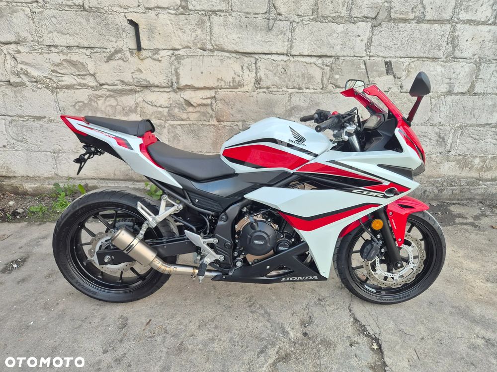 Honda CBR - 1