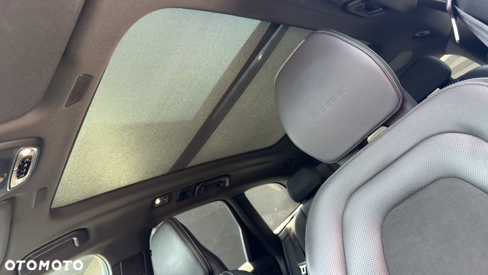 Volvo XC 60 D5 AWD Geartronic RDesign - 20