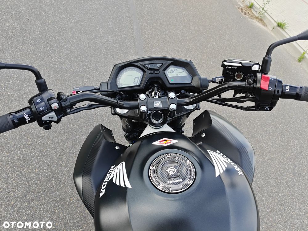 Honda CBF - 18