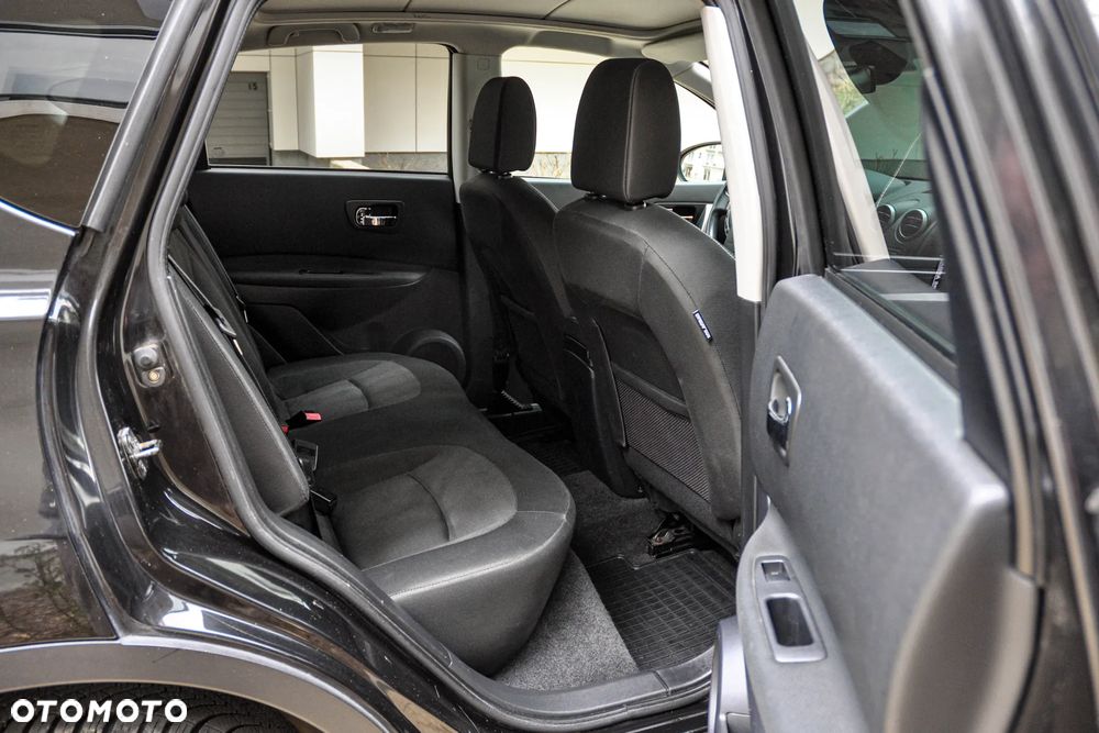 Nissan Qashqai - 12