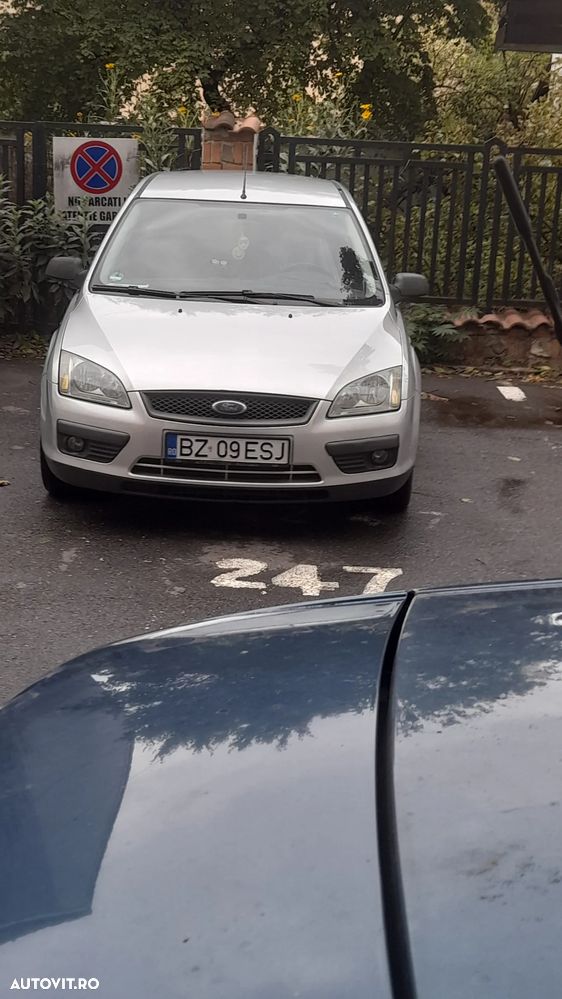 Ford Focus - 4