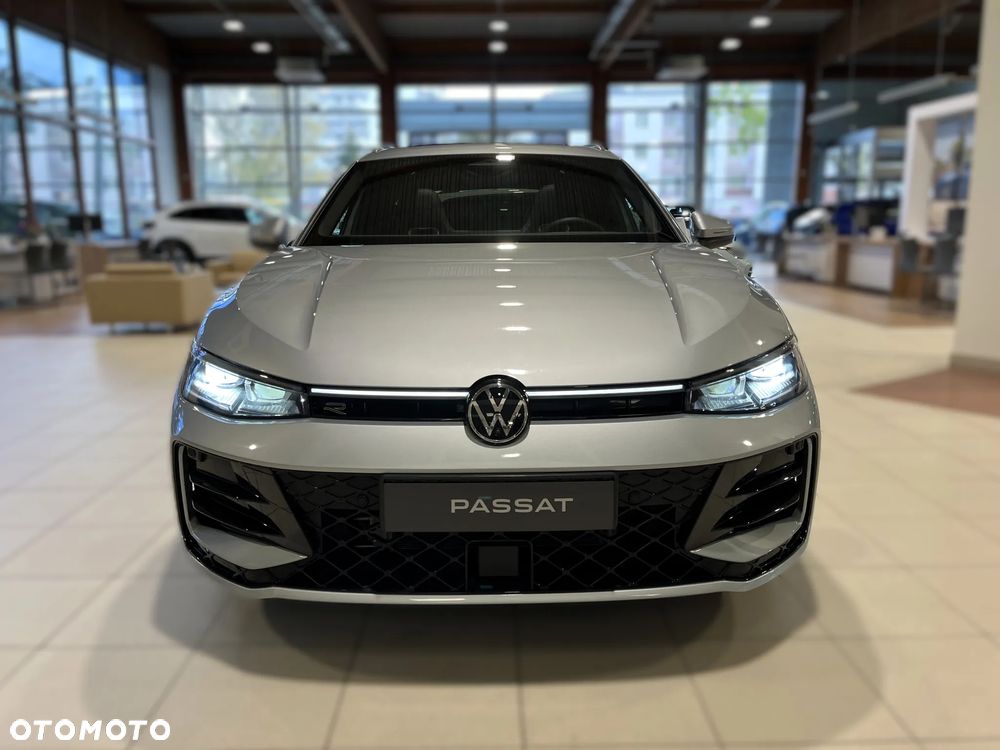 Volkswagen Passat Variant 2.0 TSI 4Mot R-Line DSG - 41