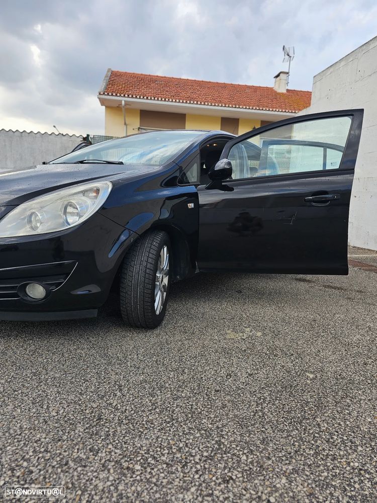 Opel Corsa 1.2 Cosmo - 7