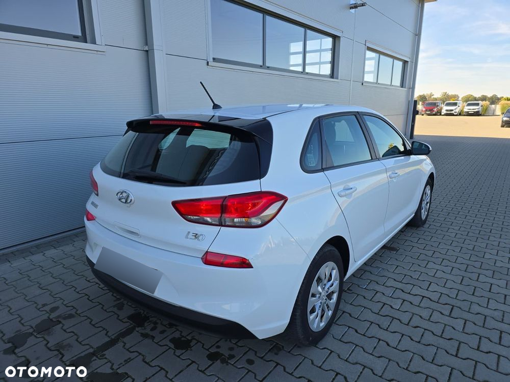 Hyundai i30 - 11