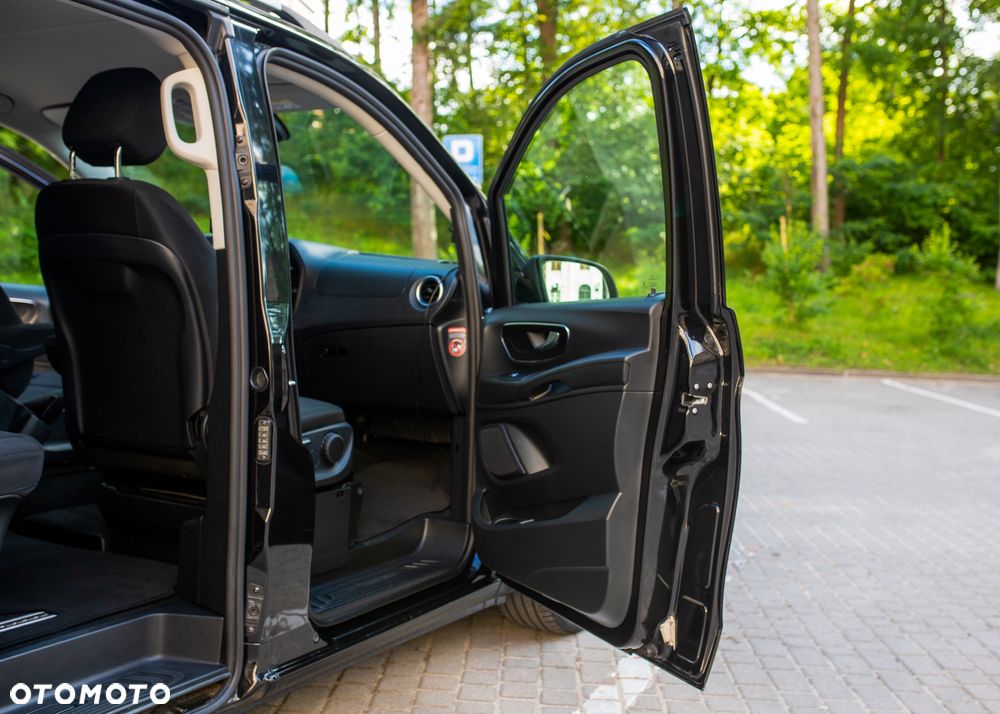 Mercedes-Benz Vito - 21