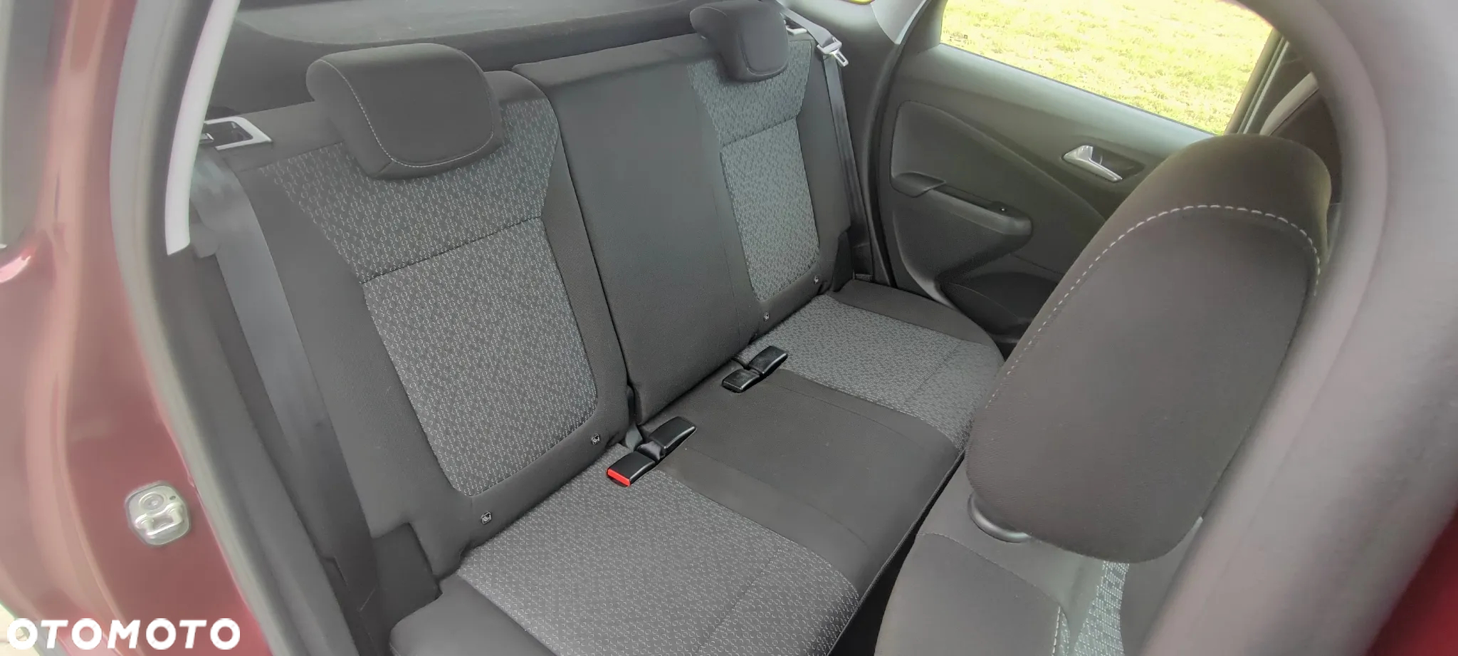 Opel Crossland X 1.2 T Enjoy S&S - 23