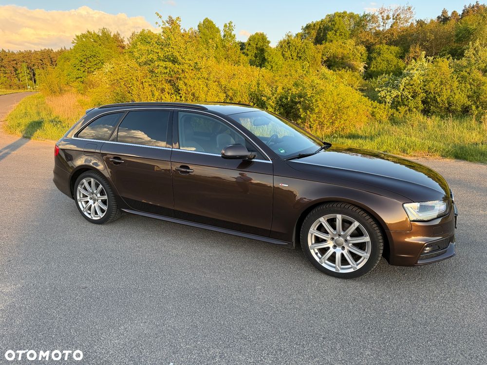 Audi A4 Avant 2.0 TDI DPF quattro S tronic S line Sportpaket - 7