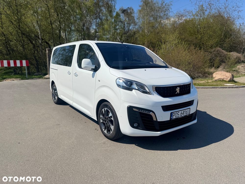 Peugeot Traveller L2 2.0 EAT8 Business VIP - 2