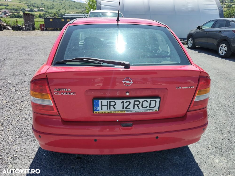 Opel Astra Classic 1.4i - 6
