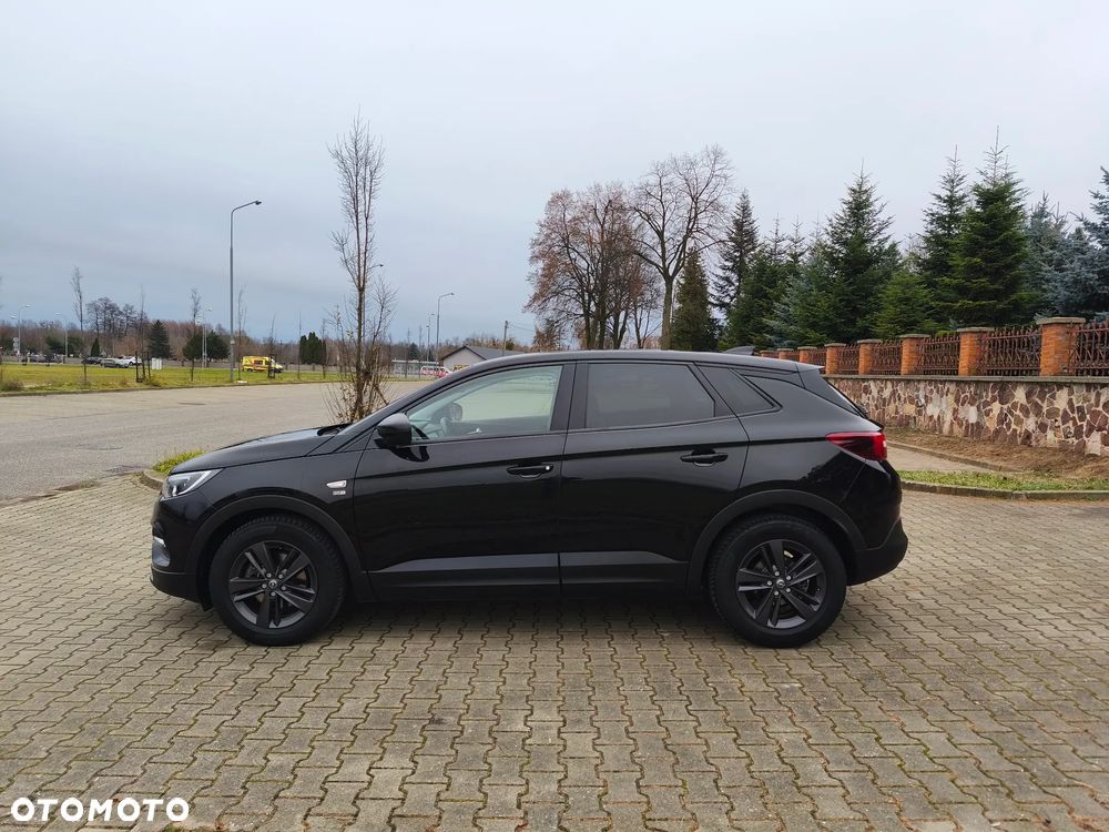Opel Grandland X 1.2 Start/Stop 120 Jahre - 8