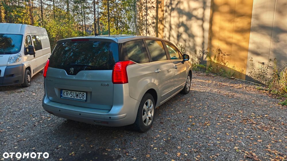 Peugeot 5008 1.6 THP Active 7os - 4