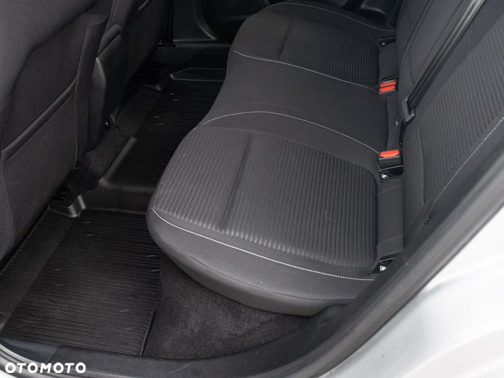 Ford Focus - 27