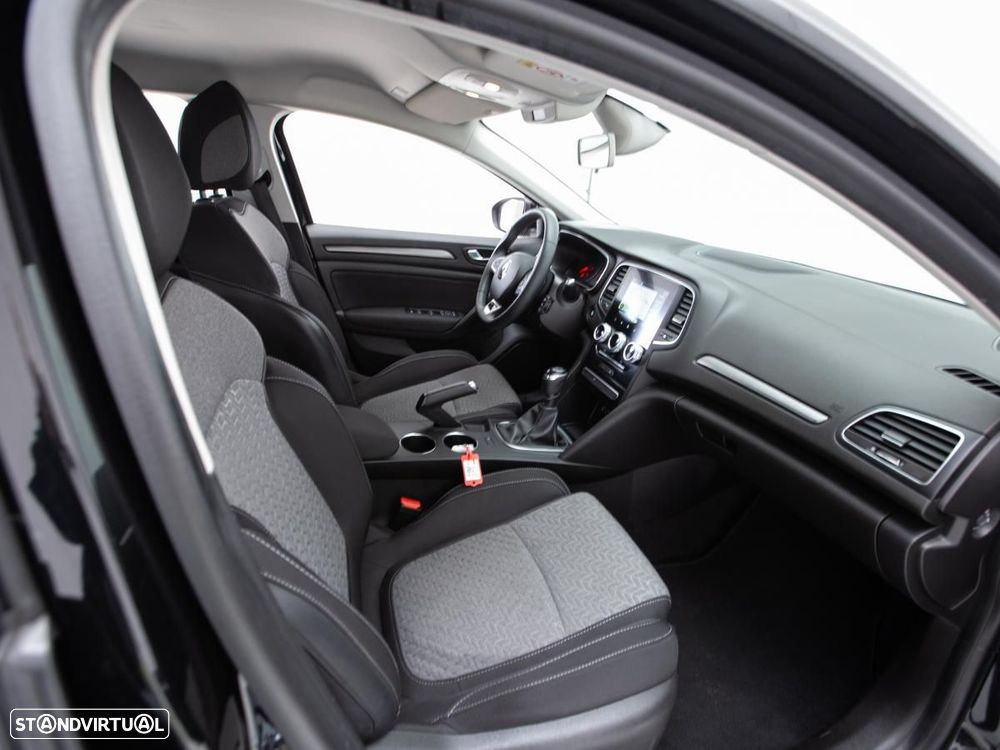 Renault Mégane 1.5 Blue dCi Limited - 9