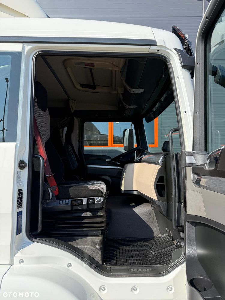 MAN TGM TGS TGX 26.320 chłodnia multitemperatura  22Epal // sypialka // oś skrętna - 25