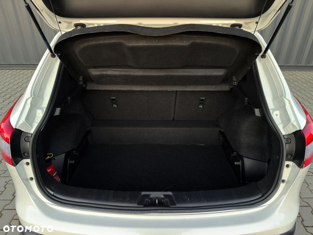 Nissan Qashqai 1.6 Tekna CVT - 39