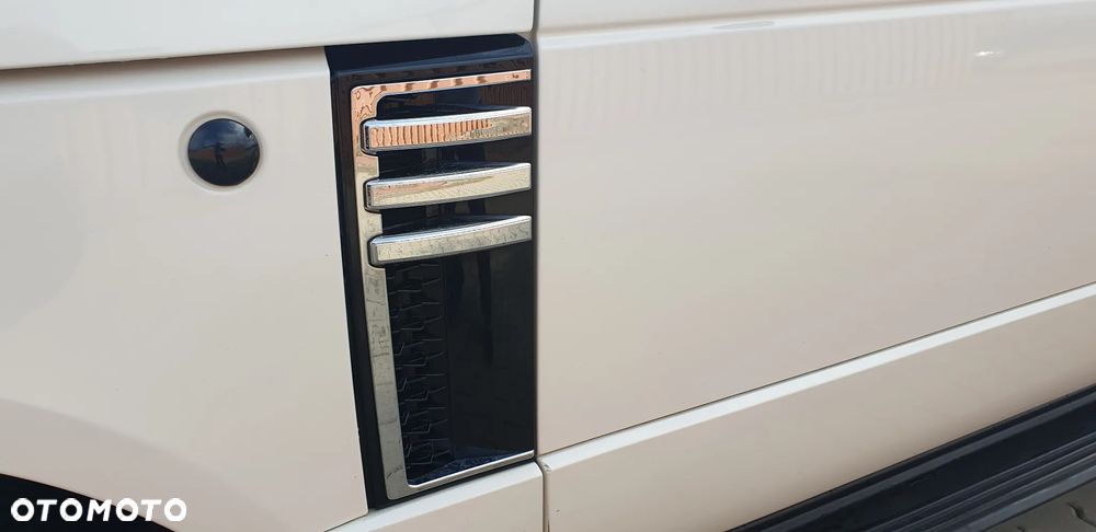 Land Rover Range Rover - 11
