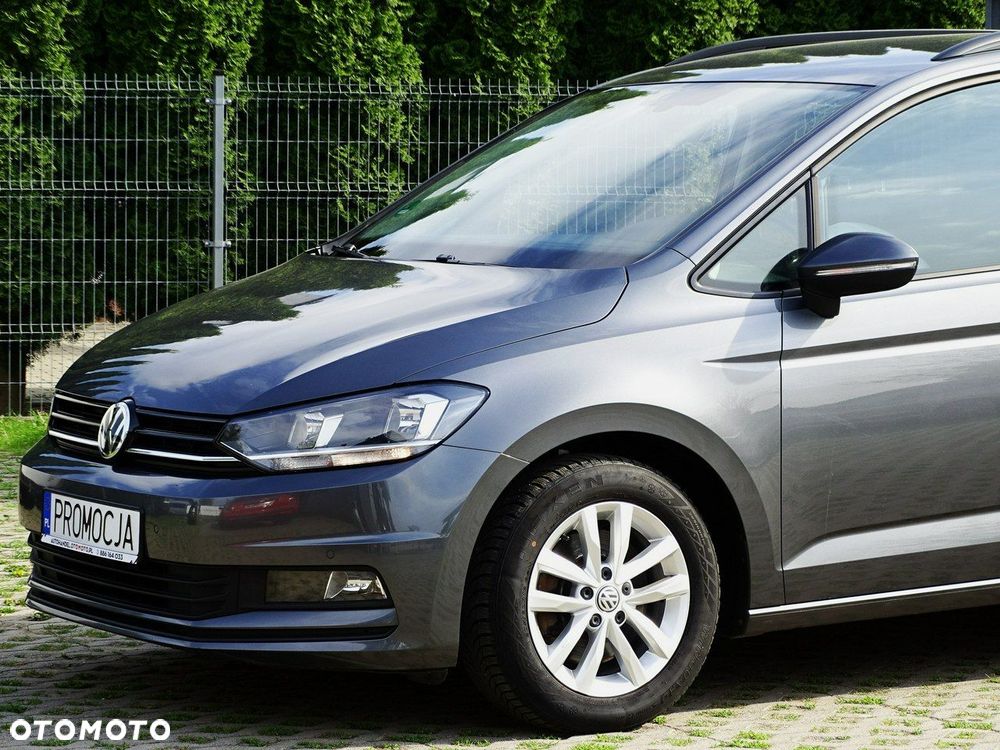 Volkswagen Touran - 2