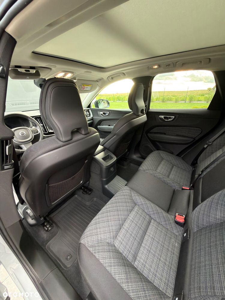 Volvo XC 60 - 6
