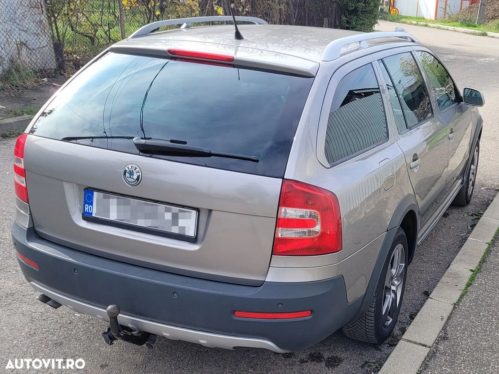 Skoda Octavia Combi 2.0 FSI Scout 4x4 - 14