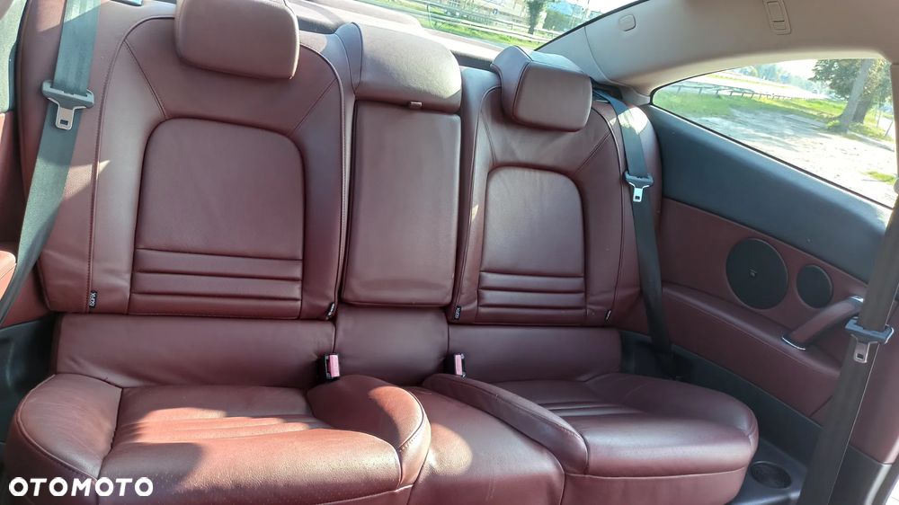 Peugeot 407 3.0 V6 Sport - 23