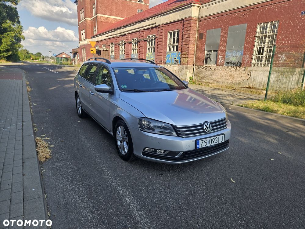 Volkswagen Passat - 2