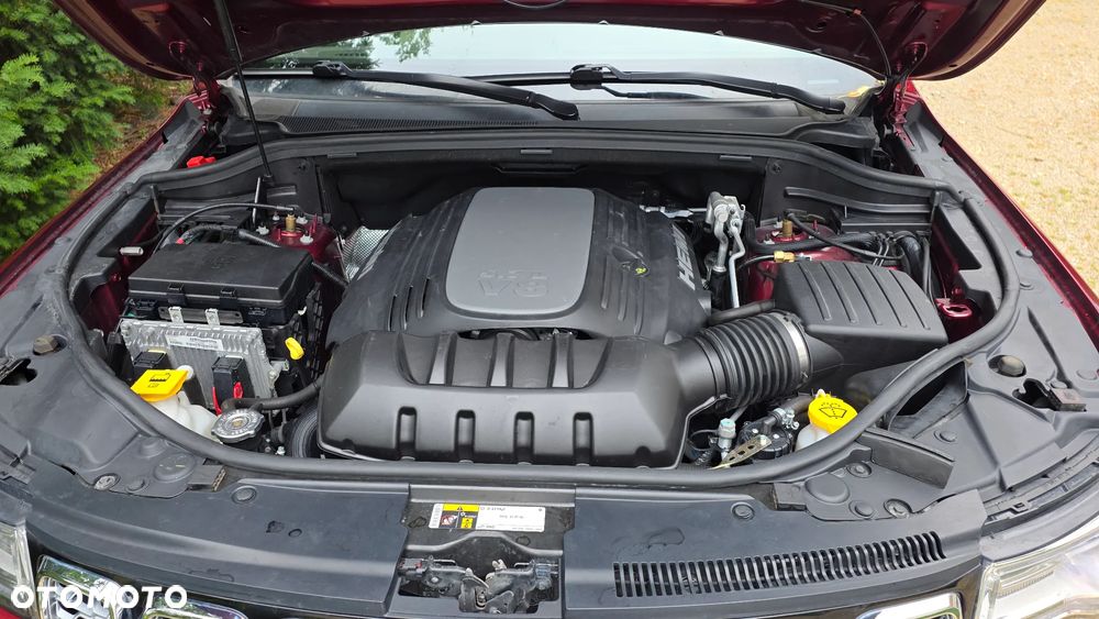 Jeep Grand Cherokee - 24